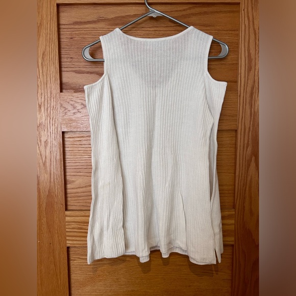 2 sweater bundle  (Denver Hayes/ 89th and Madison) - Picture 3 of 8